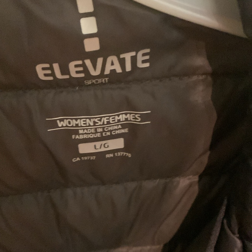 Downfilled jacket - Picture 4 of 6